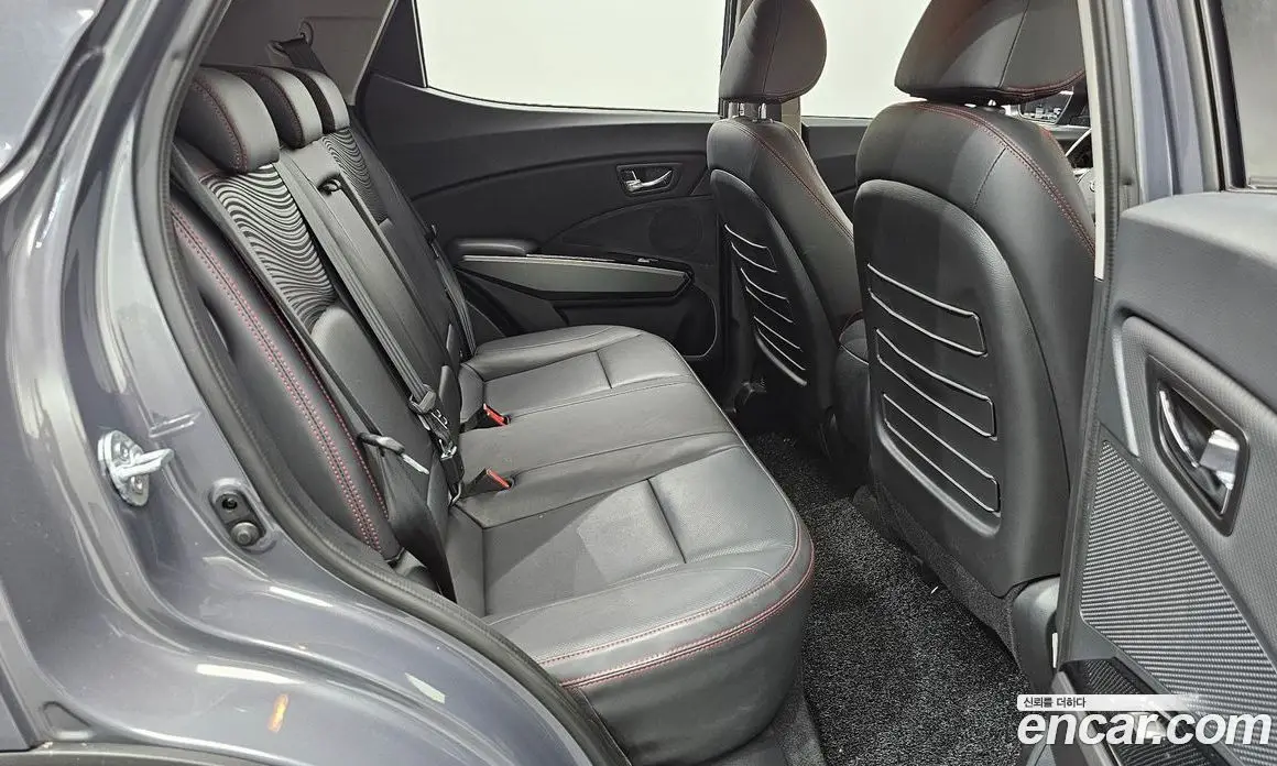 SsangYong TIBOLI 2019 1.6 автомат (гидро), фото 11