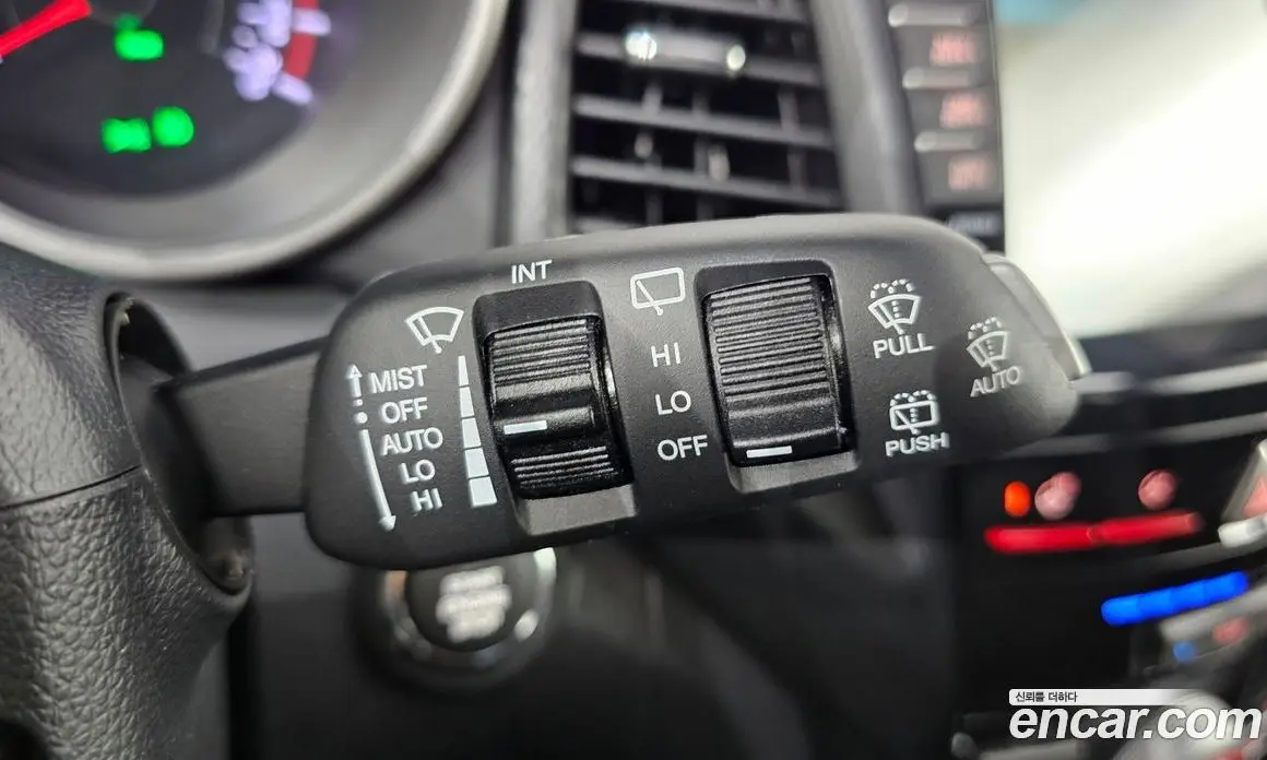SsangYong TIBOLI 2019 1.6 автомат (гидро), фото 17