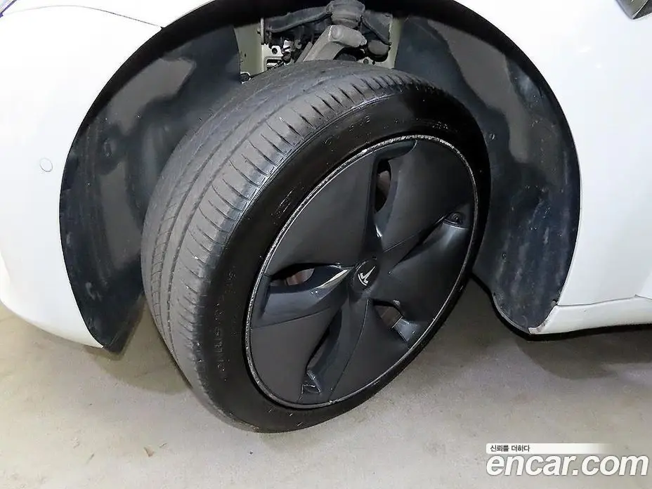 Tesla Model 3 2020 0.1 гидро, фото 18