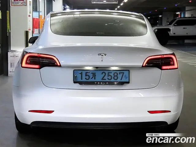 Tesla Model 3 2020 0.1 гидро, миниатюра 5