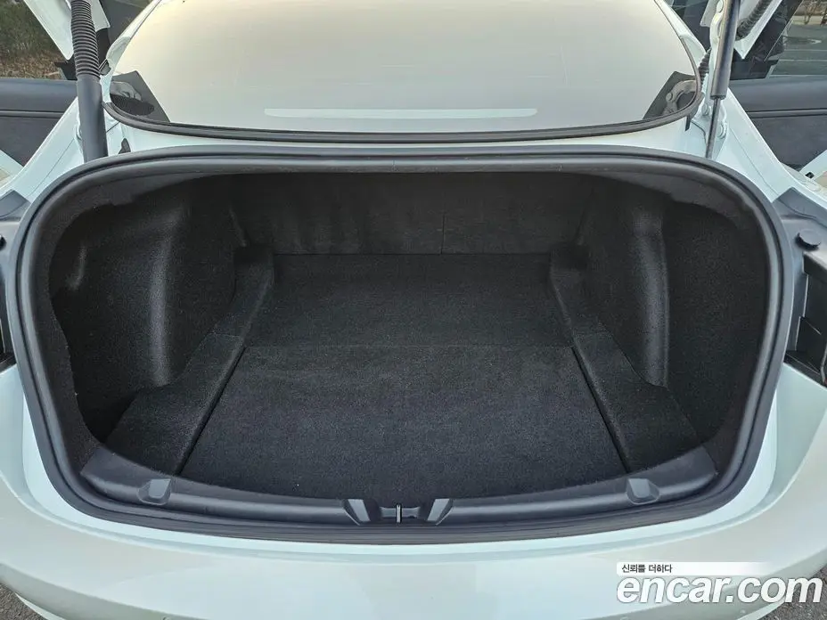 Tesla Model 3 2021 0.2 автомат (гидро), фото 14 Tesla Model 3 2021 0.2 автомат (гидро), фото 14