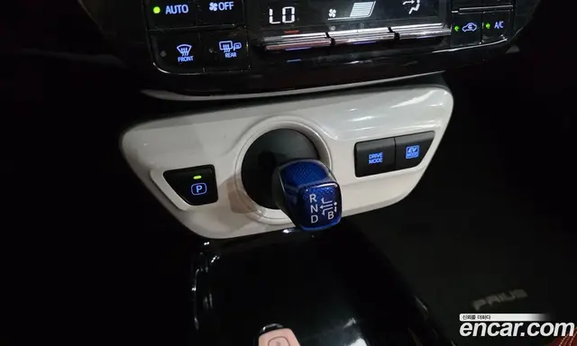 Toyota Prius 2018 1.8 автомат (гидро), миниатюра 9 Toyota Prius 2018 1.8 автомат (гидро), миниатюра 9