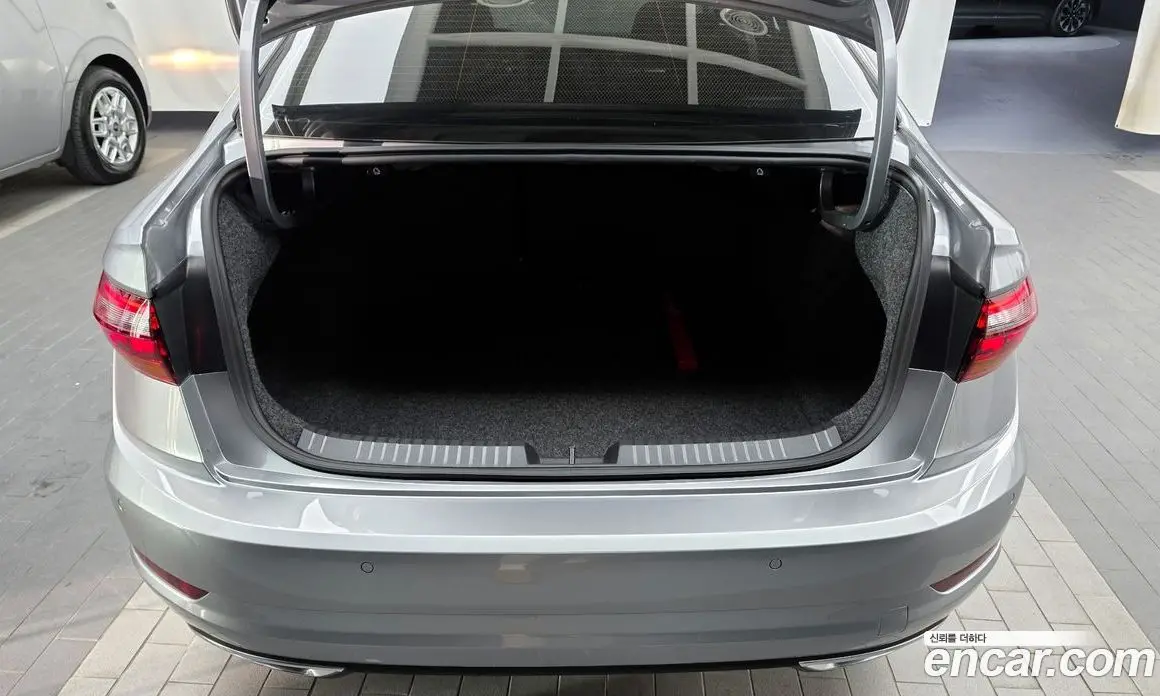 Volkswagen Jetta 2021 1.4 автомат (гидро), фото 20