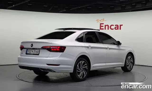 Volkswagen Jetta 2021 1.4 автомат (гидро), миниатюра 2
