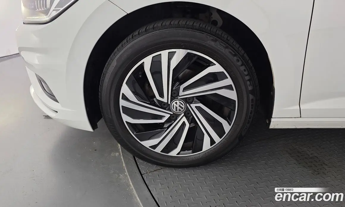 Volkswagen Jetta 2021 1.4 автомат (гидро), фото 5