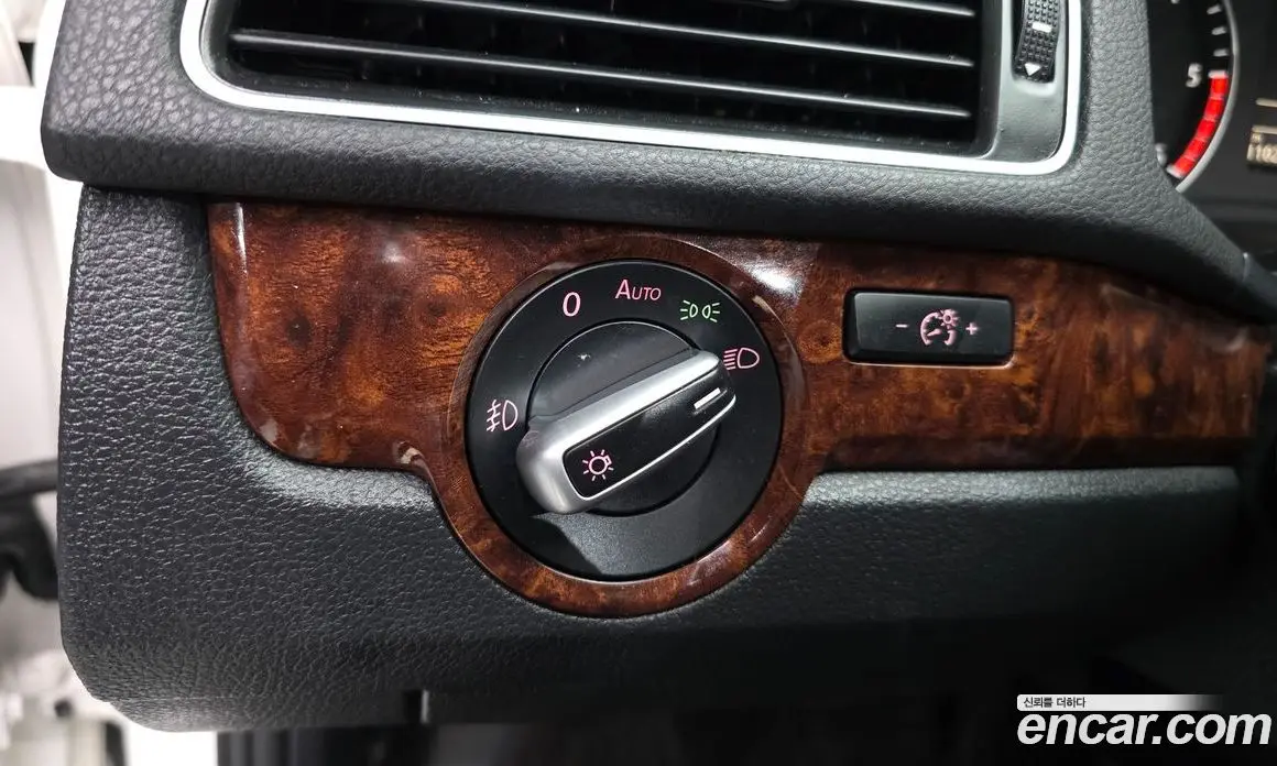 Volkswagen Passat 2013 2.0 автомат (гидро), фото 19