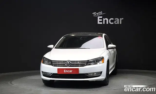 Volkswagen Passat 2013 2.0 автомат (гидро), миниатюра 3