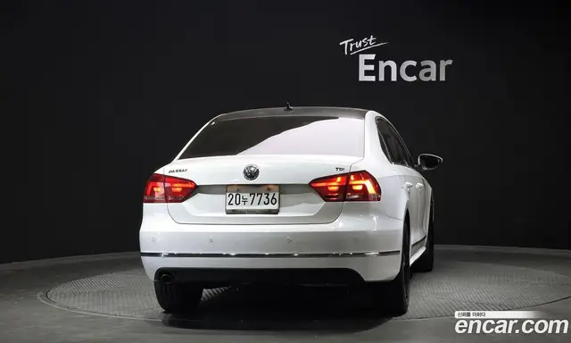 Volkswagen Passat 2013 2.0 автомат (гидро), миниатюра 4