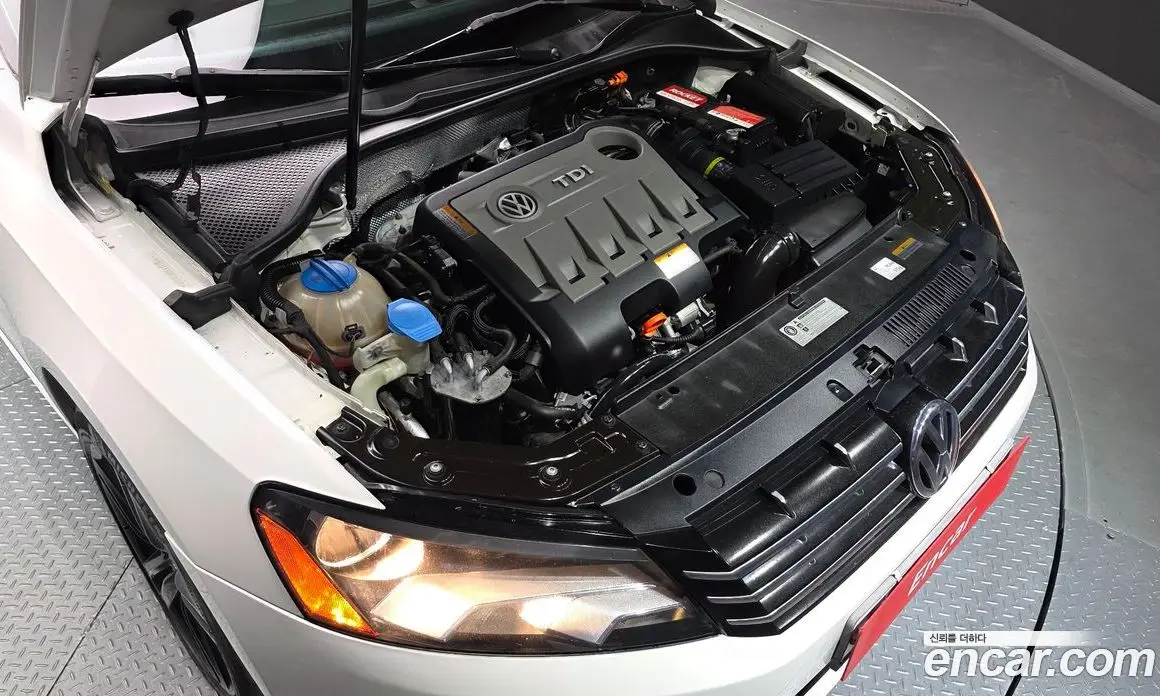Volkswagen Passat 2013 2.0 автомат (гидро), фото 6