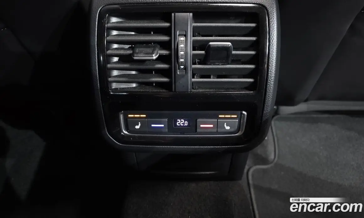 Volkswagen Passat 2021 2.0 автомат (гидро), фото 17