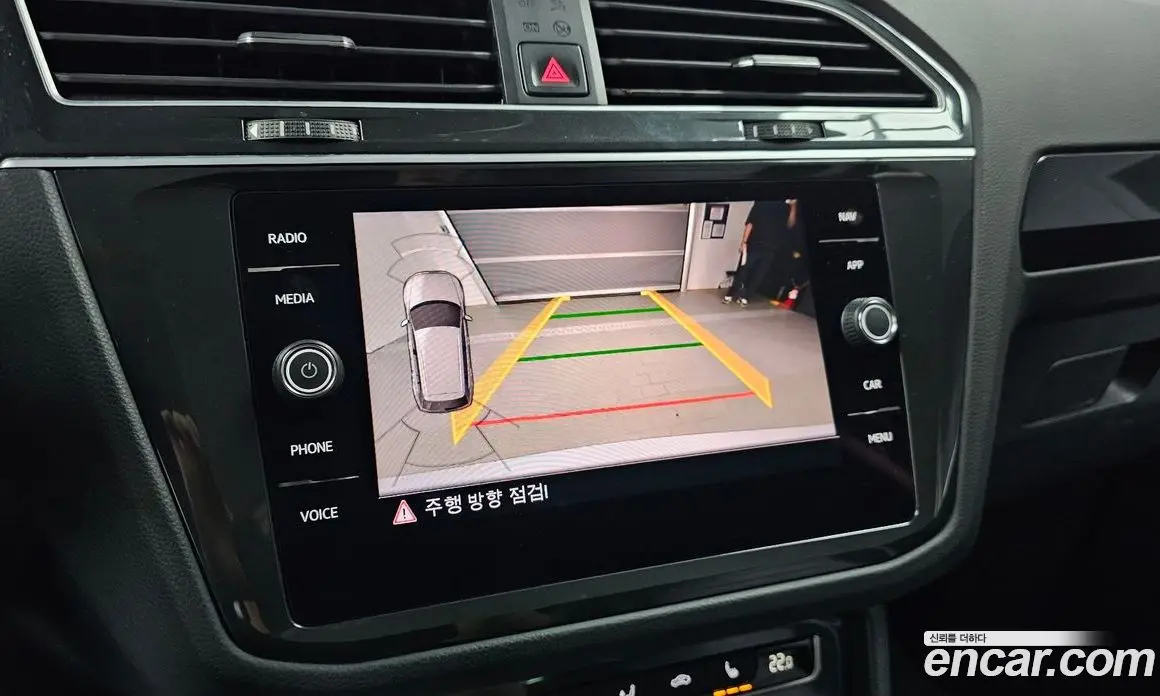 Volkswagen Tiguan 2020 2.0 автомат (гидро), фото 15