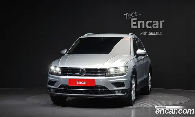 Volkswagen Tiguan 2020 2.0 автомат (гидро), миниатюра 3