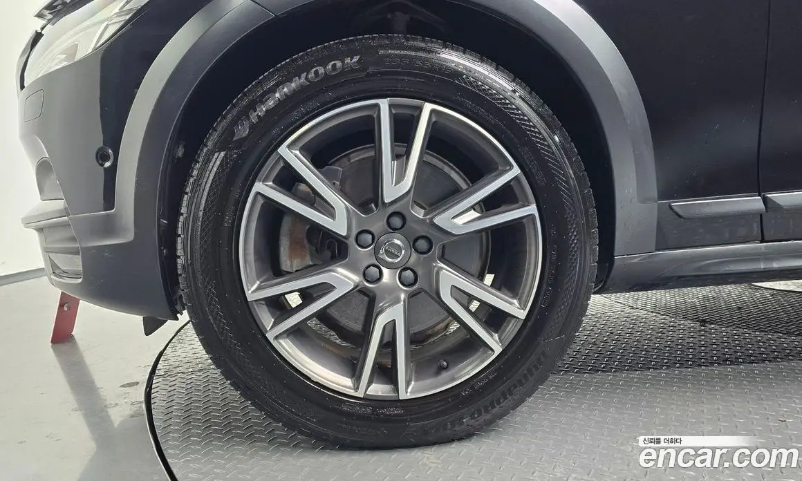 Volvo V90 2017 2.0 автомат (гидро), фото 5
