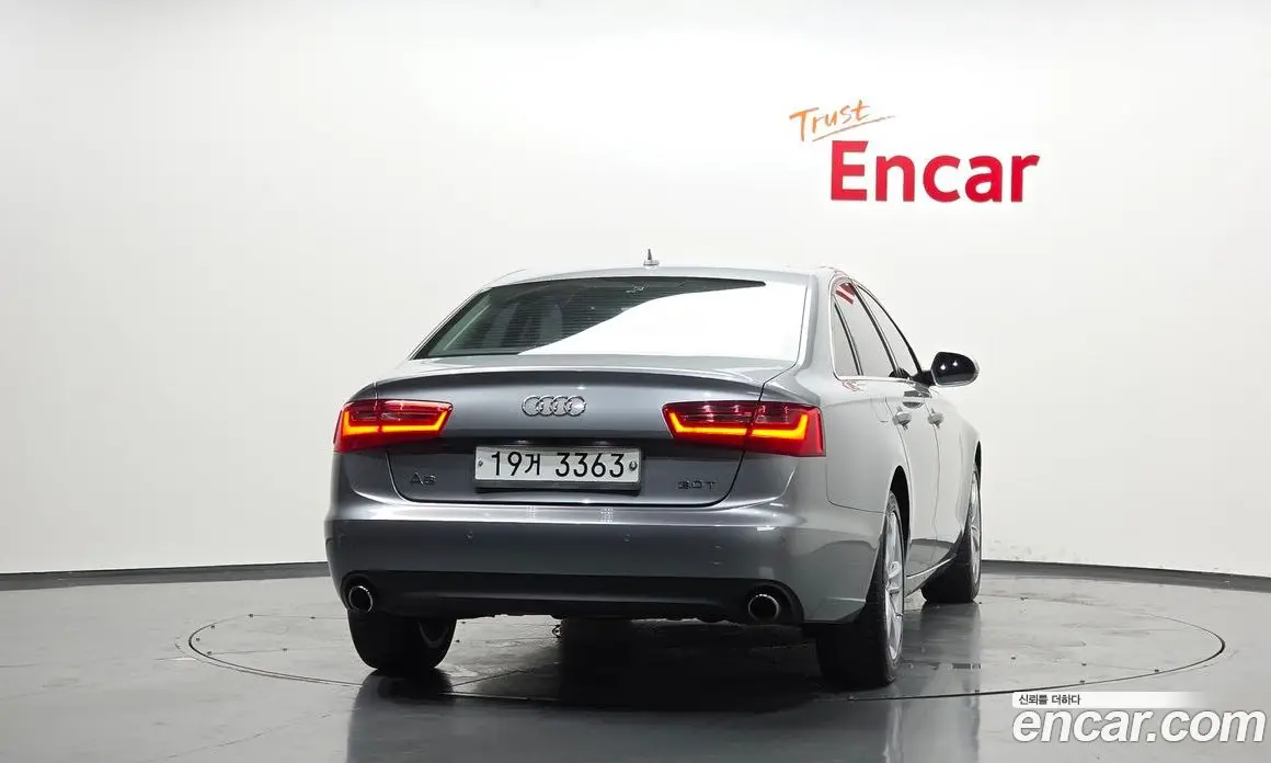 Audi A6 2012 2.0 автомат (гидро), фото 4