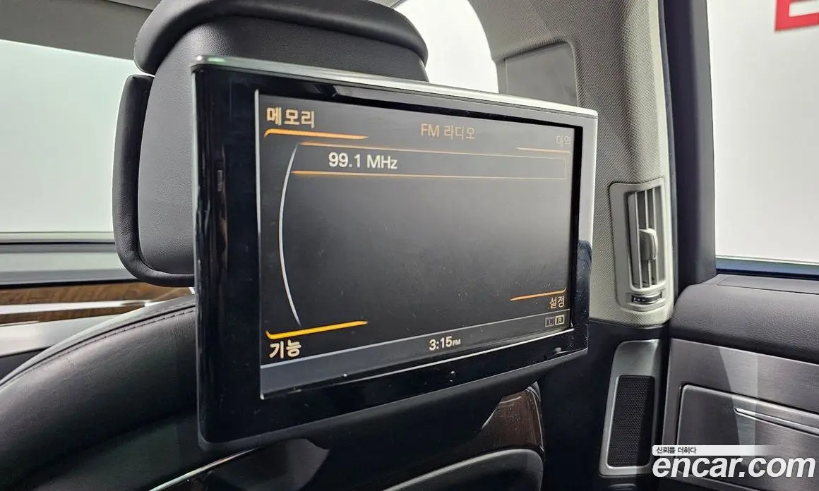 Audi A8 2015 4.1 автомат (гидро), фото 20