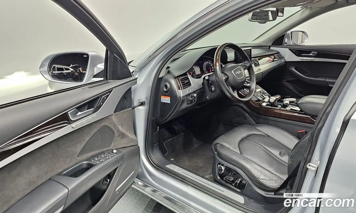 Audi A8 2015 4.1 автомат (гидро), фото 10