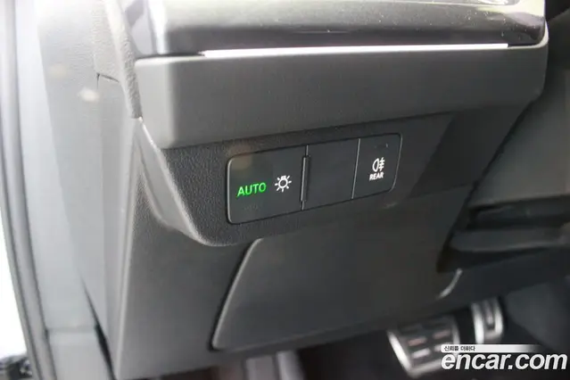 Audi Q4 e-tron 2025 автомат (гидро), миниатюра 11