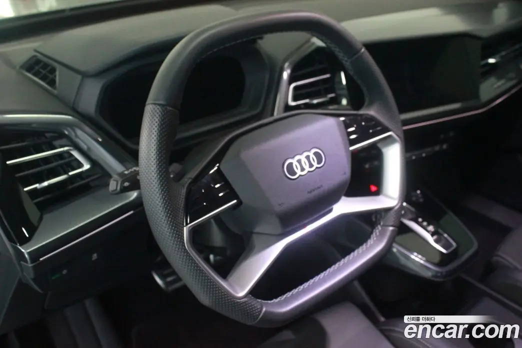 Audi Q4 e-tron 2025 автомат (гидро), фото 12