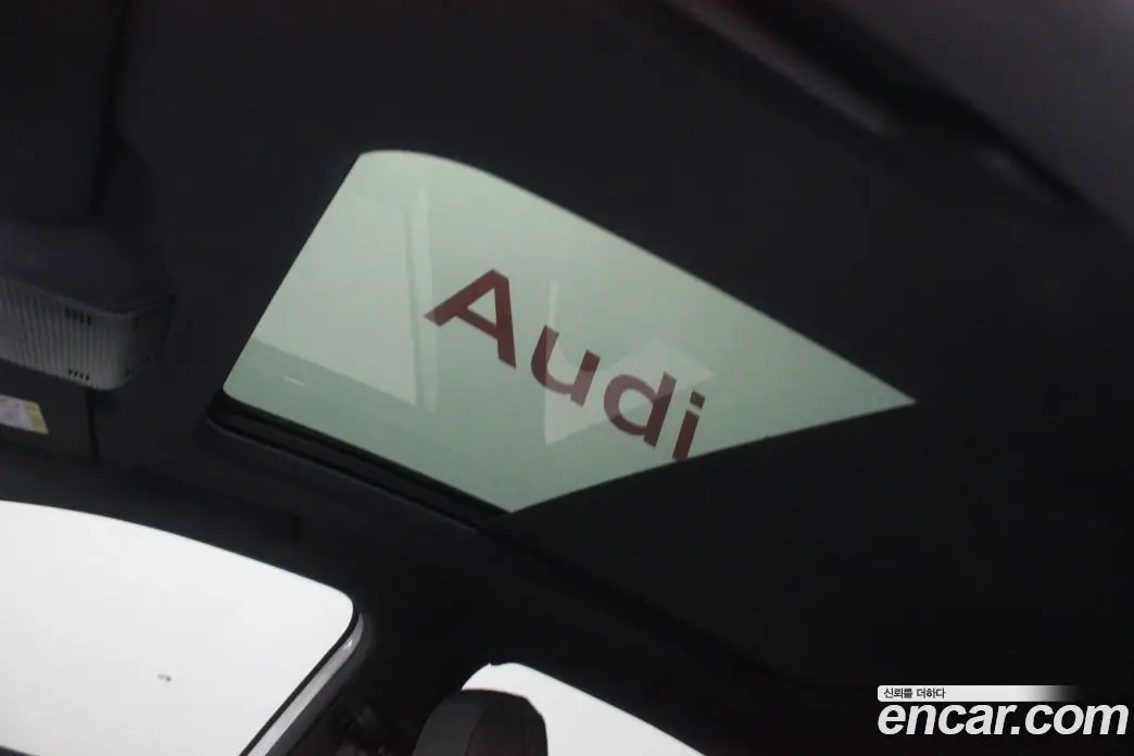 Audi Q4 e-tron 2025 автомат (гидро), фото 20