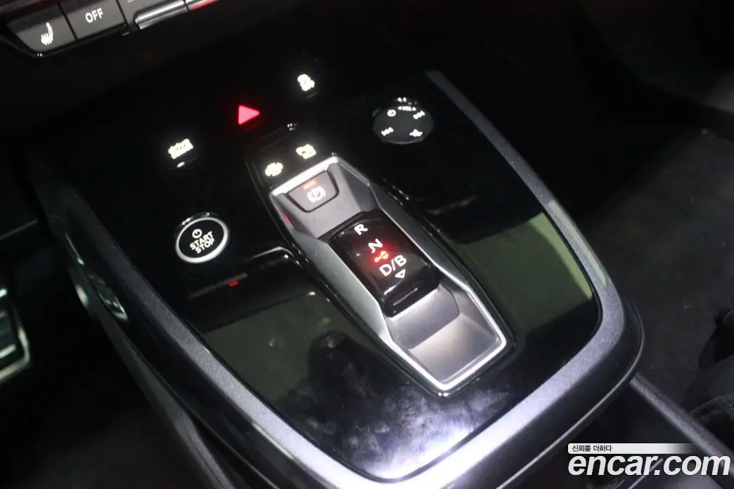 Audi Q4 e-tron 2025 автомат (гидро), фото 9