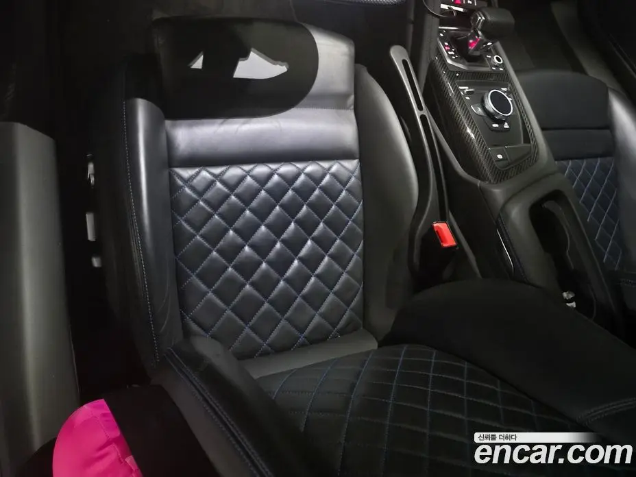 Audi R8 2021 5.2 автомат (гидро), фото 14