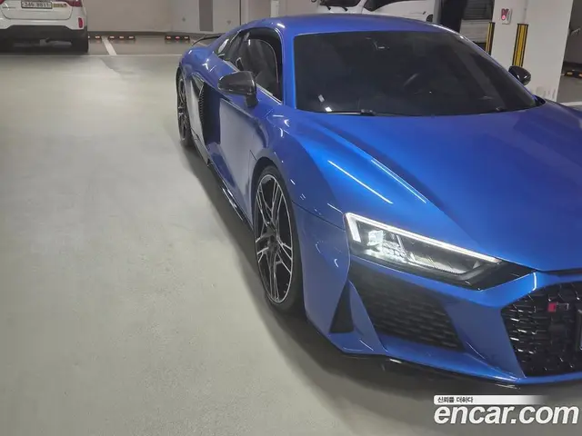 Audi R8 2021 5.2 автомат (гидро), миниатюра 8