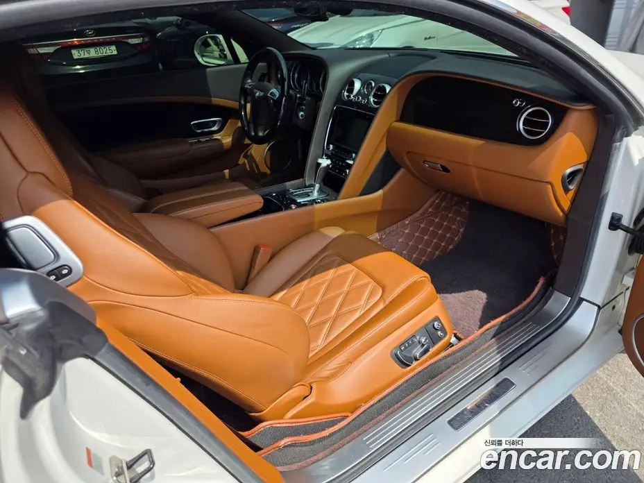 Bentley Continental 2013 6.0 автомат (гидро), фото 12 Bentley Continental 2013 6.0 автомат (гидро), фото 12