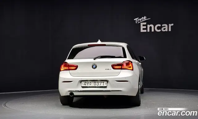 BMW 1 серия 2015 2.0 автомат (гидро), миниатюра 4