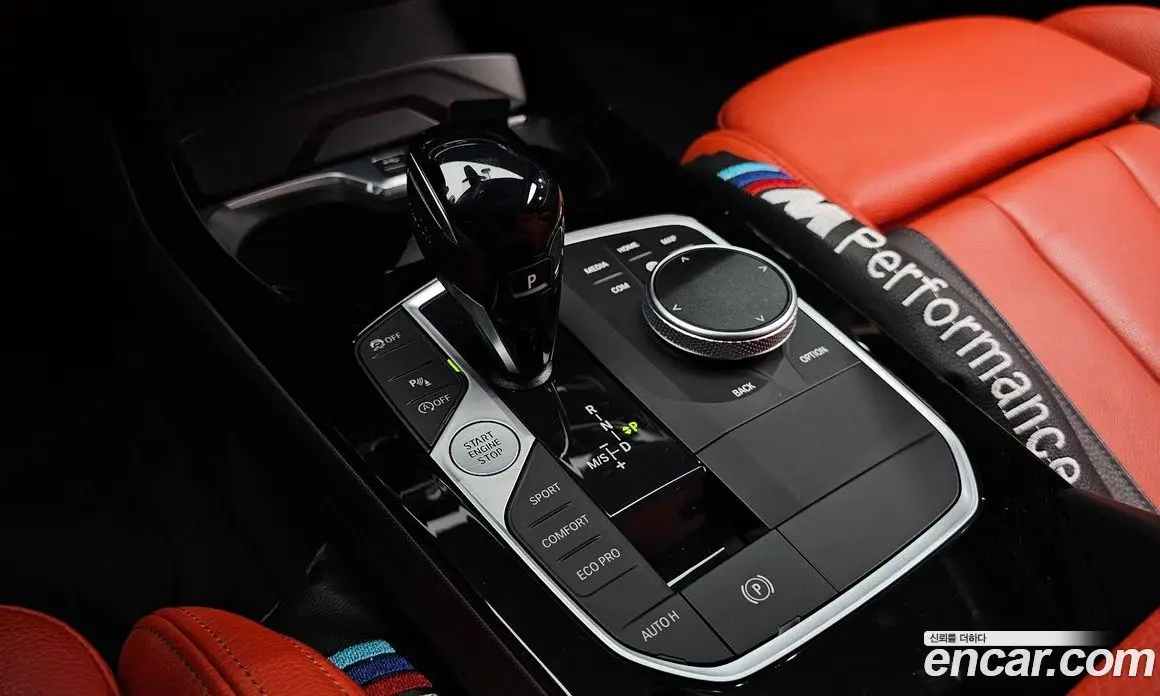 BMW 1 серия 2022 2.0 автомат (гидро), фото 12