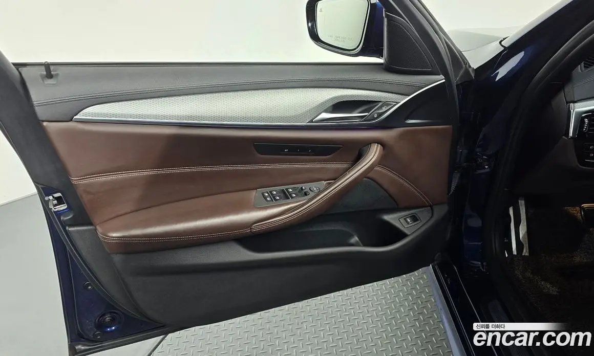 BMW 5 серия 2019 2.0 автомат (гидро), фото 13