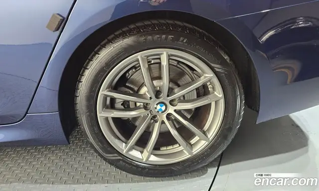 BMW 5 серия 2019 2.0 автомат (гидро), миниатюра 6