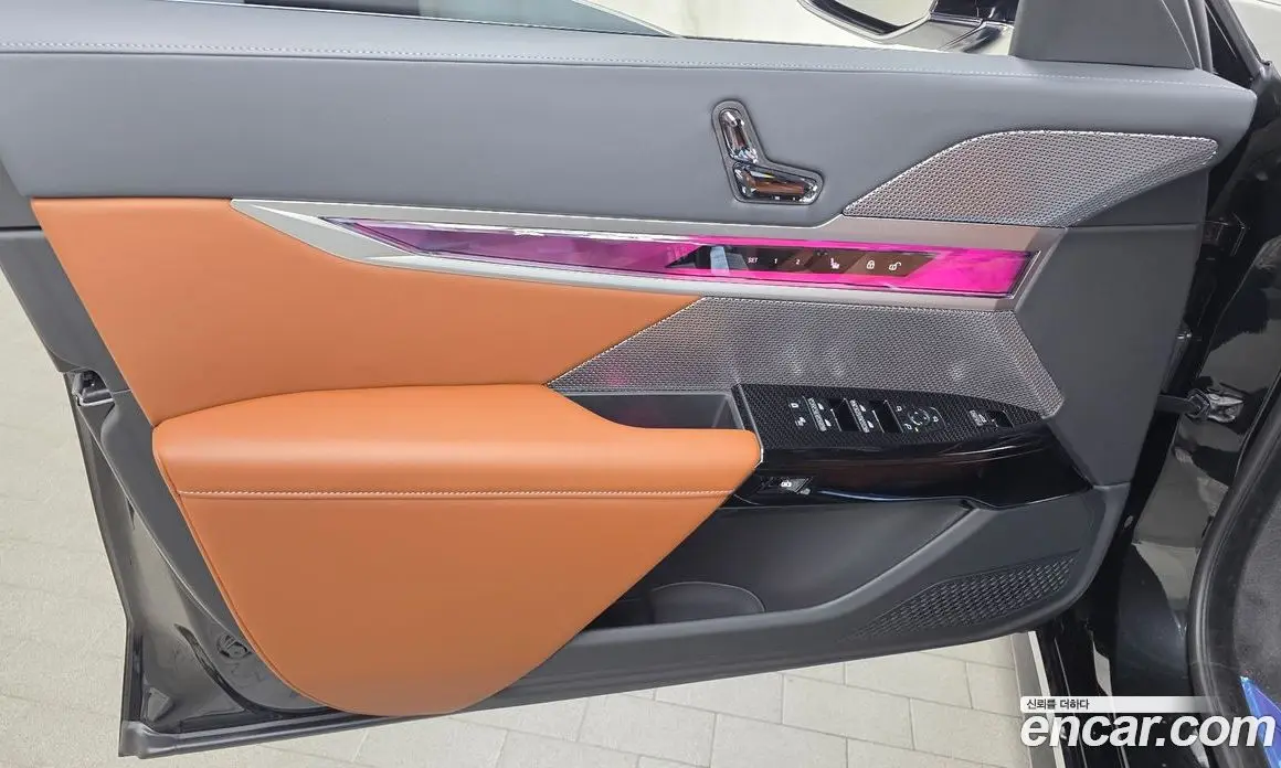 BMW 7 серия 2025 3.0 автомат (гидро), фото 14