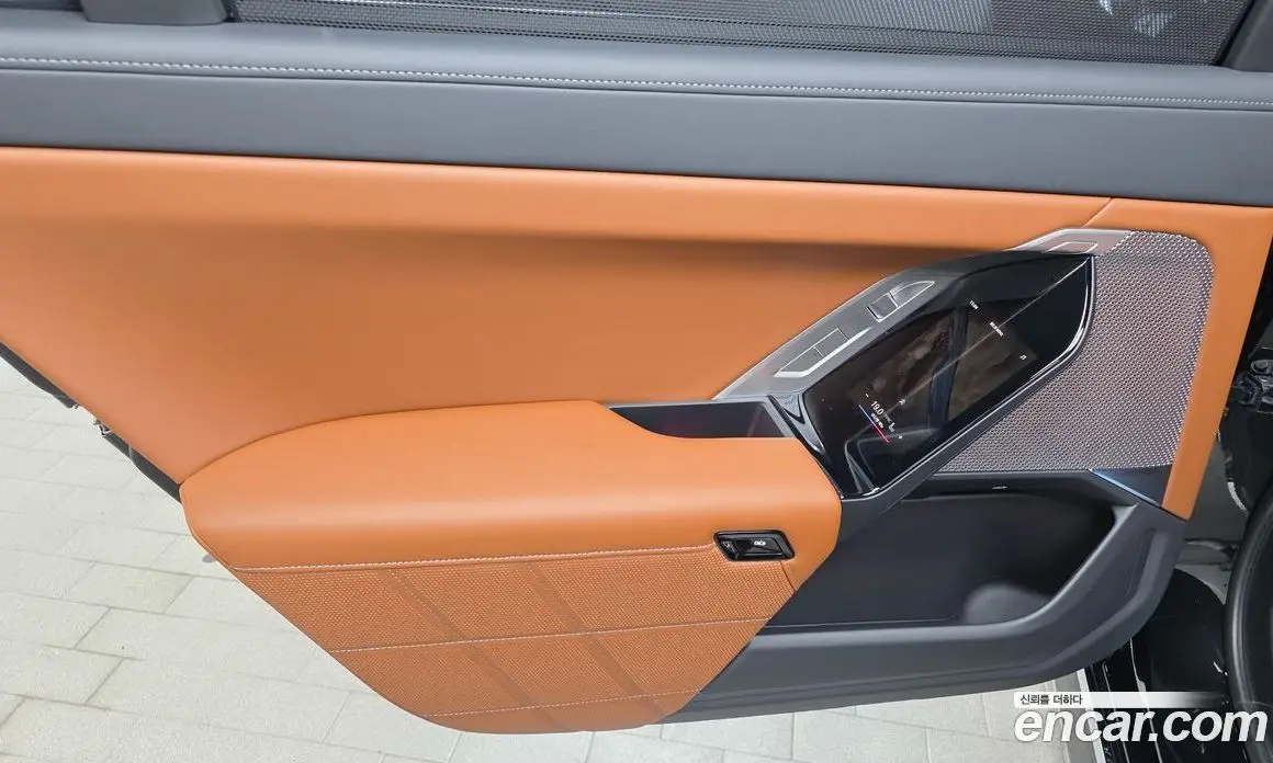 BMW 7 серия 2025 3.0 автомат (гидро), фото 15