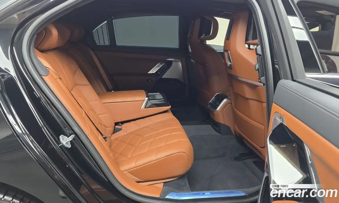 BMW 7 серия 2025 3.0 автомат (гидро), фото 16