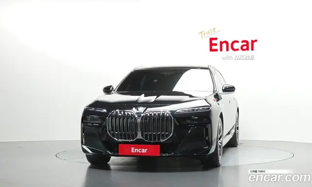 BMW 7 серия 2025 3.0 автомат (гидро), миниатюра 3