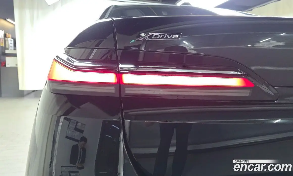 BMW 7 серия 2025 3.0 автомат (гидро), фото 9