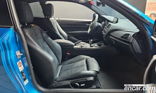BMW M2 2017 3.0 автомат (гидро), миниатюра 11