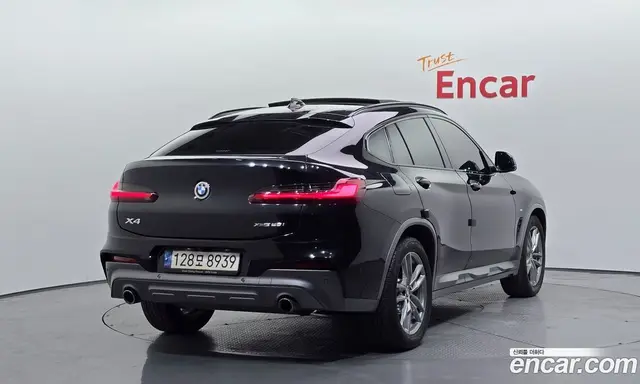 BMW X4 2021 2.0 автомат (гидро), миниатюра 2