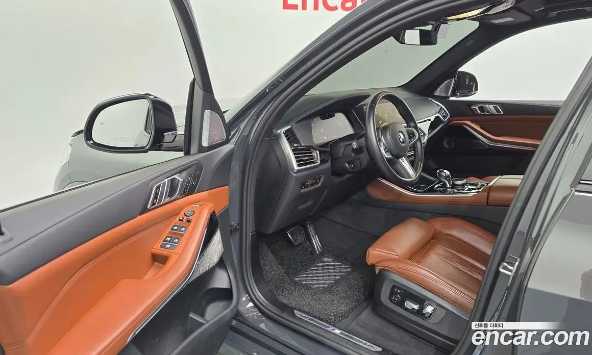 BMW X5 2022 3.0 автомат (гидро), фото 13