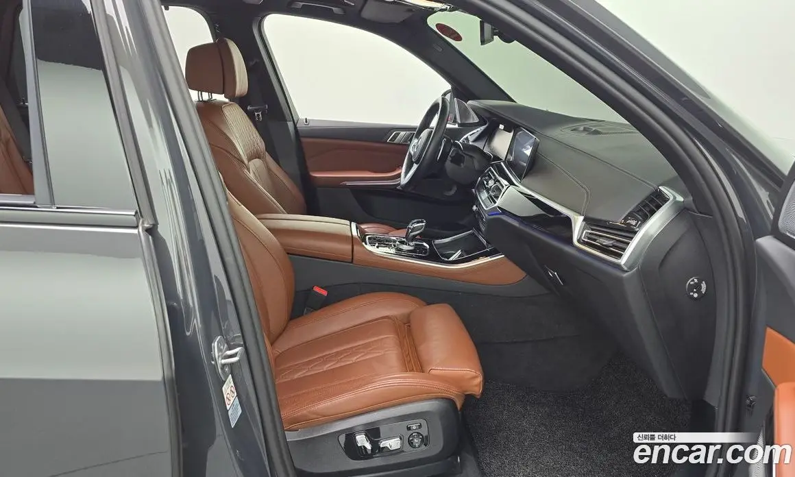 BMW X5 2022 3.0 автомат (гидро), фото 16
