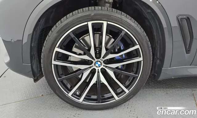 BMW X5 2022 3.0 автомат (гидро), миниатюра 5