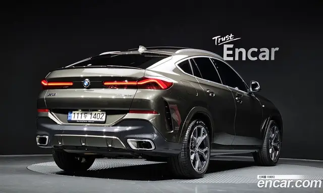 BMW X6 2022 3.0 автомат (гидро), миниатюра 2