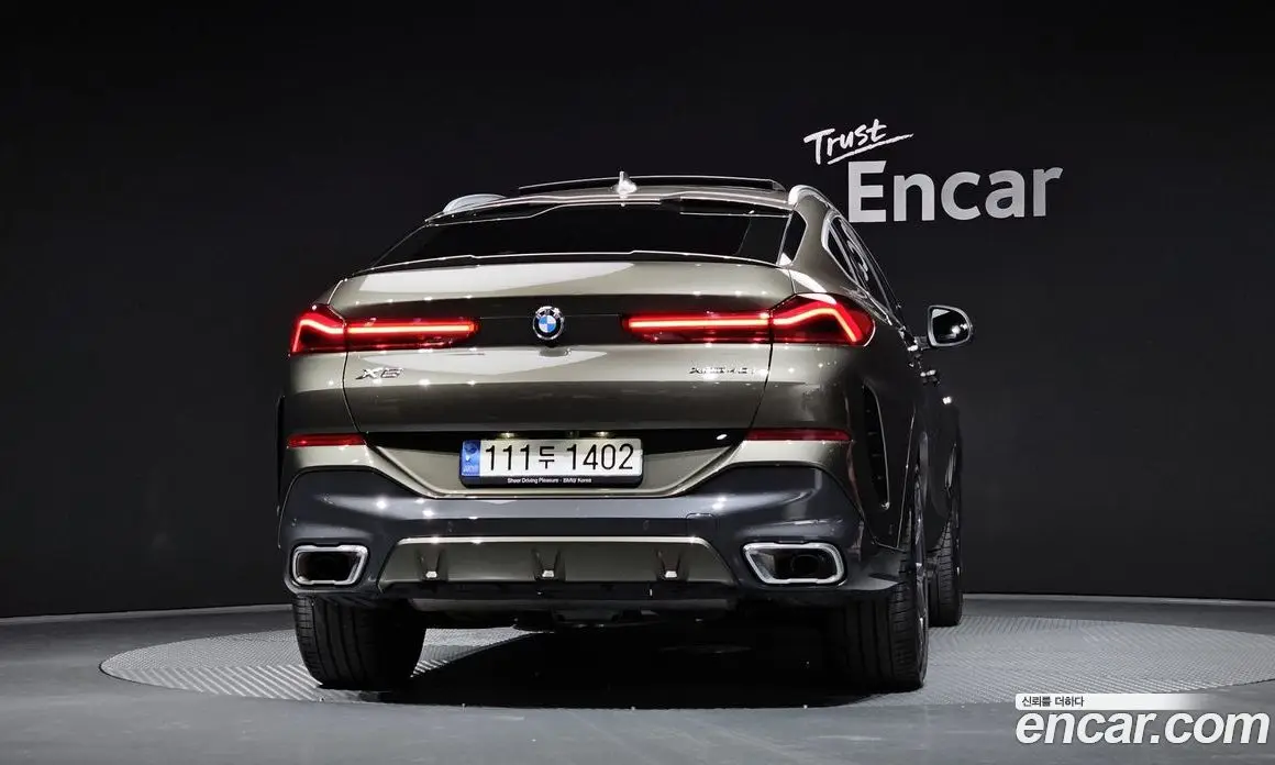 BMW X6 2022 3.0 автомат (гидро), фото 4