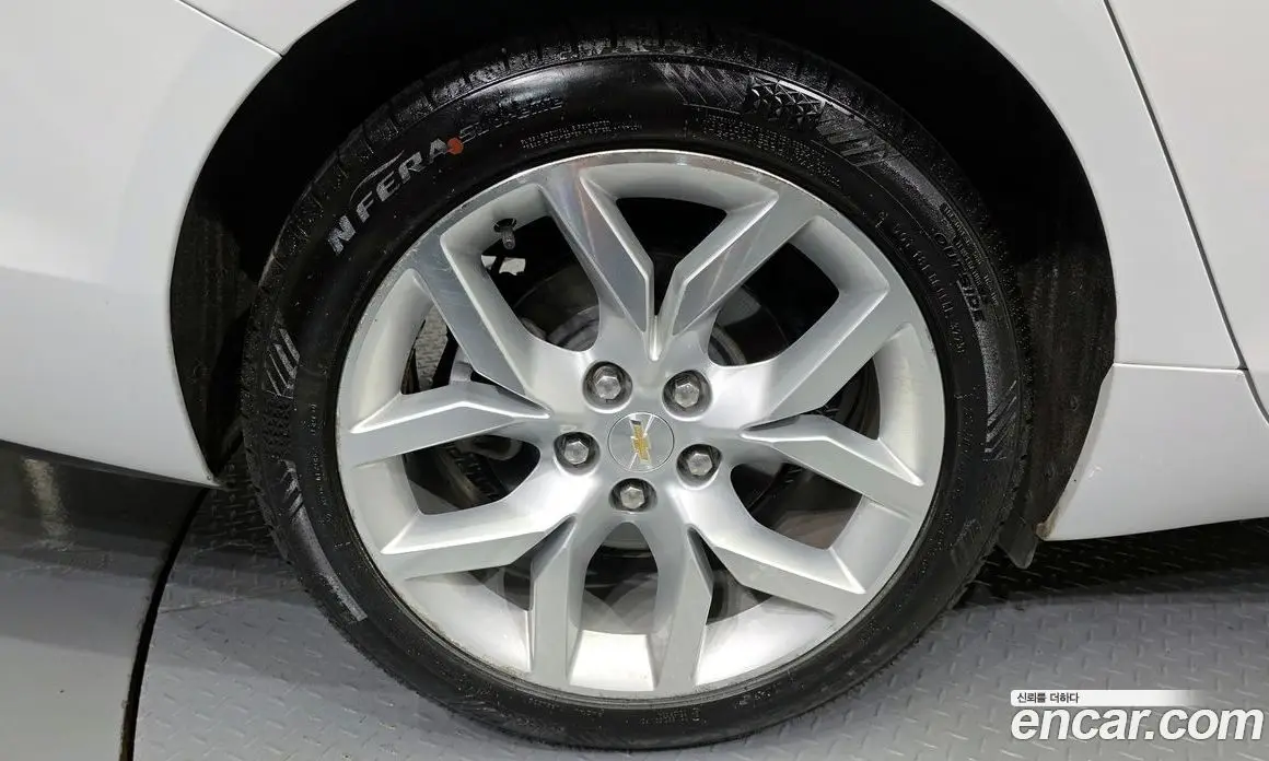 Chevrolet Impala 2017 2.5 автомат (гидро), фото 5
