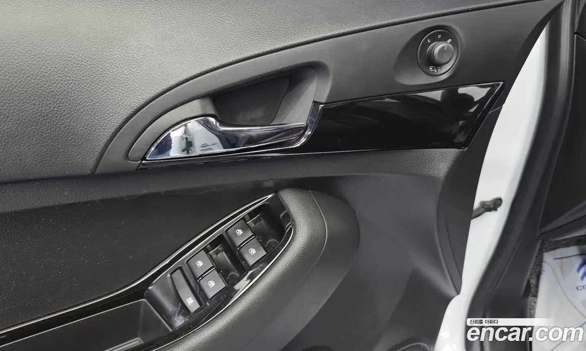Chevrolet Orlando 2016 2.0 автомат (гидро), фото 28