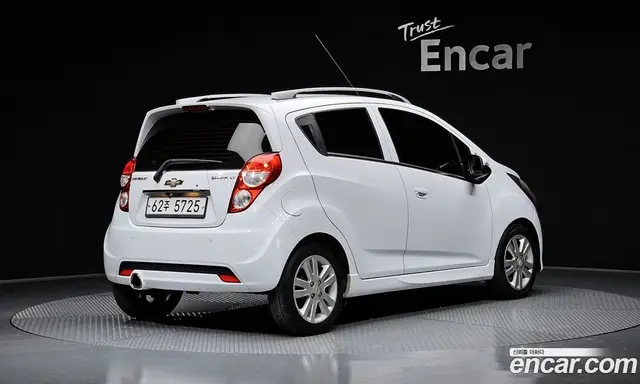 Chevrolet Spark 2015 1.0 автомат (гидро), миниатюра 2