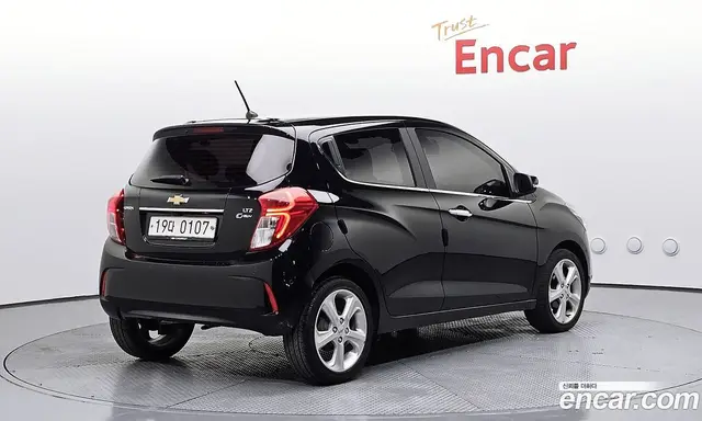 Chevrolet Spark 2016 1.0 автомат (гидро), миниатюра 2