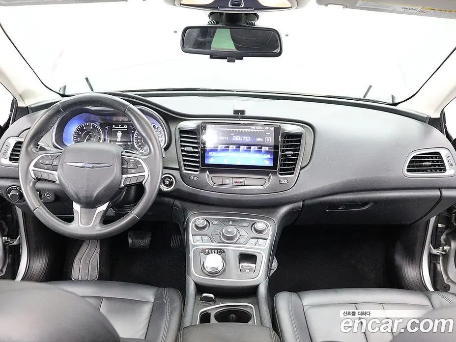 Chrysler 200 2015 2.4 автомат (гидро), фото 6 Chrysler 200 2015 2.4 автомат (гидро), фото 6