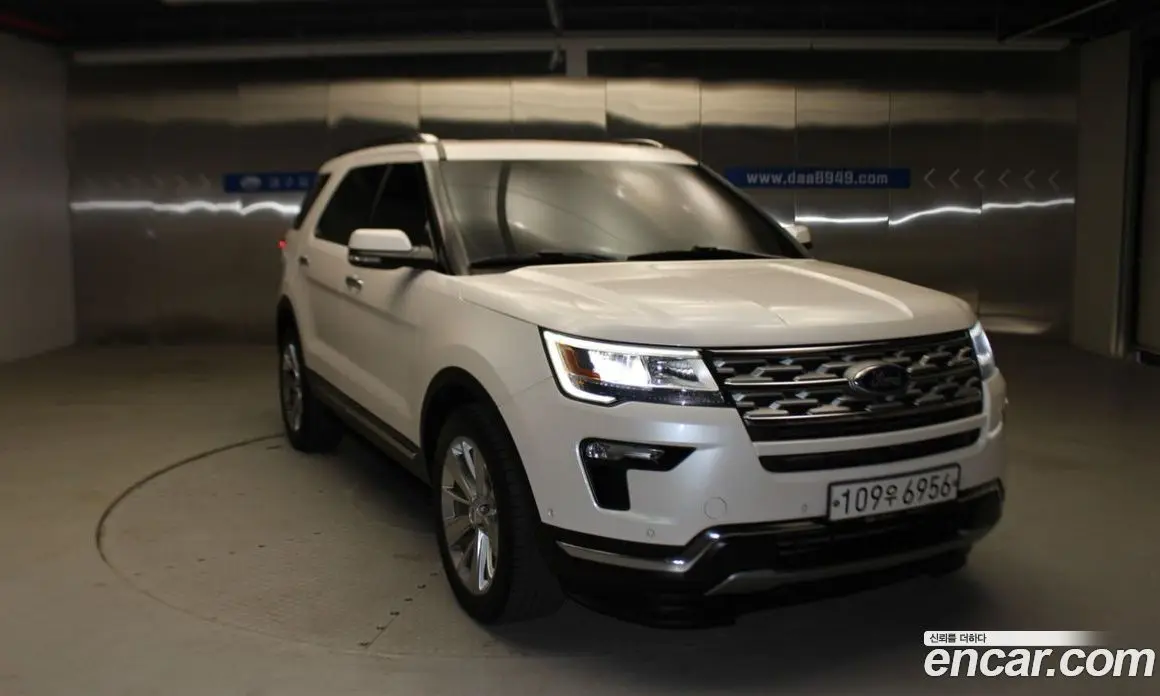 Ford Explorer 2018 2.3 автомат (гидро), фото 20