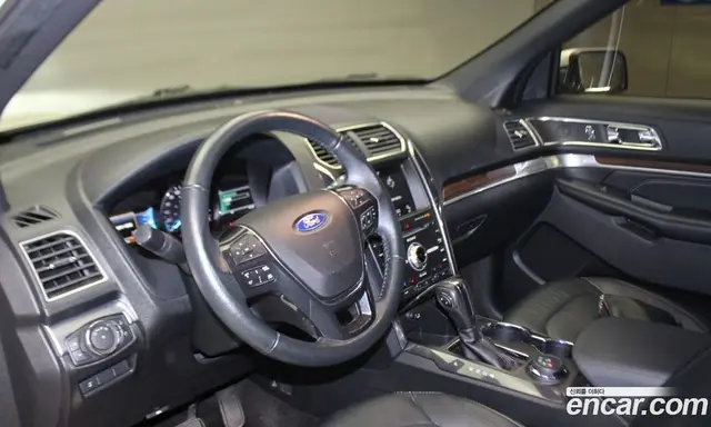 Ford Explorer 2018 2.3 автомат (гидро), миниатюра 7